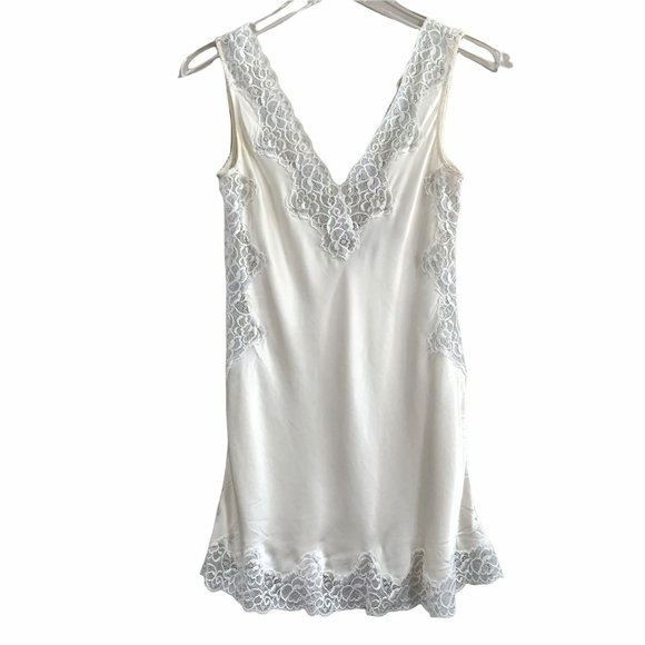 Neiman Marcus Intimates Lace Silk Nightgown Chemise Cream size S - Picture 1 of 7